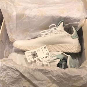 Adidas x Pharrell Williams HU CQ2303 Junior Size 6